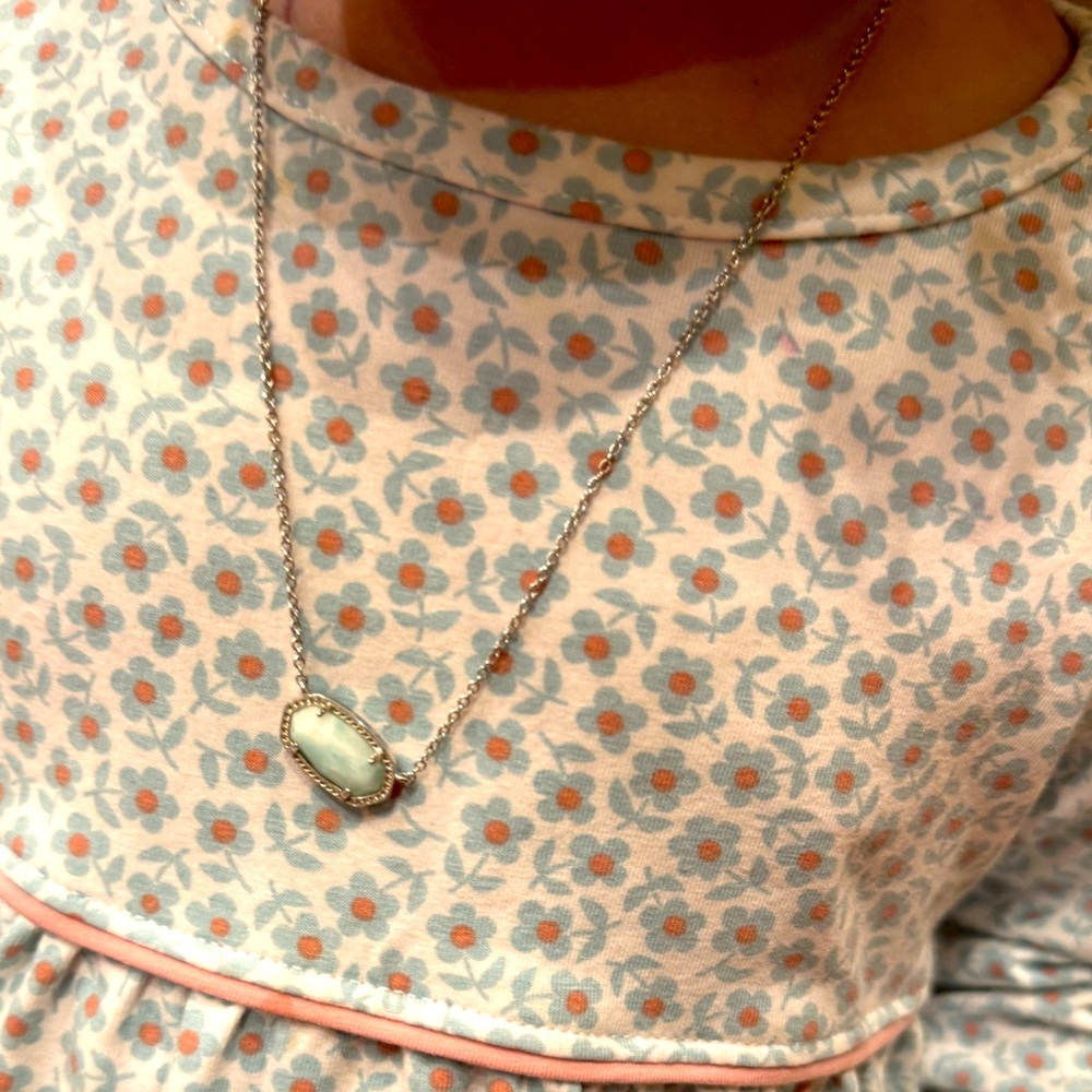 Kendra Scott Silver Necklace